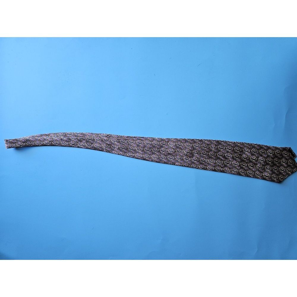Status Silk Tie With Lilac Paisly Design - Picture 2 of 4